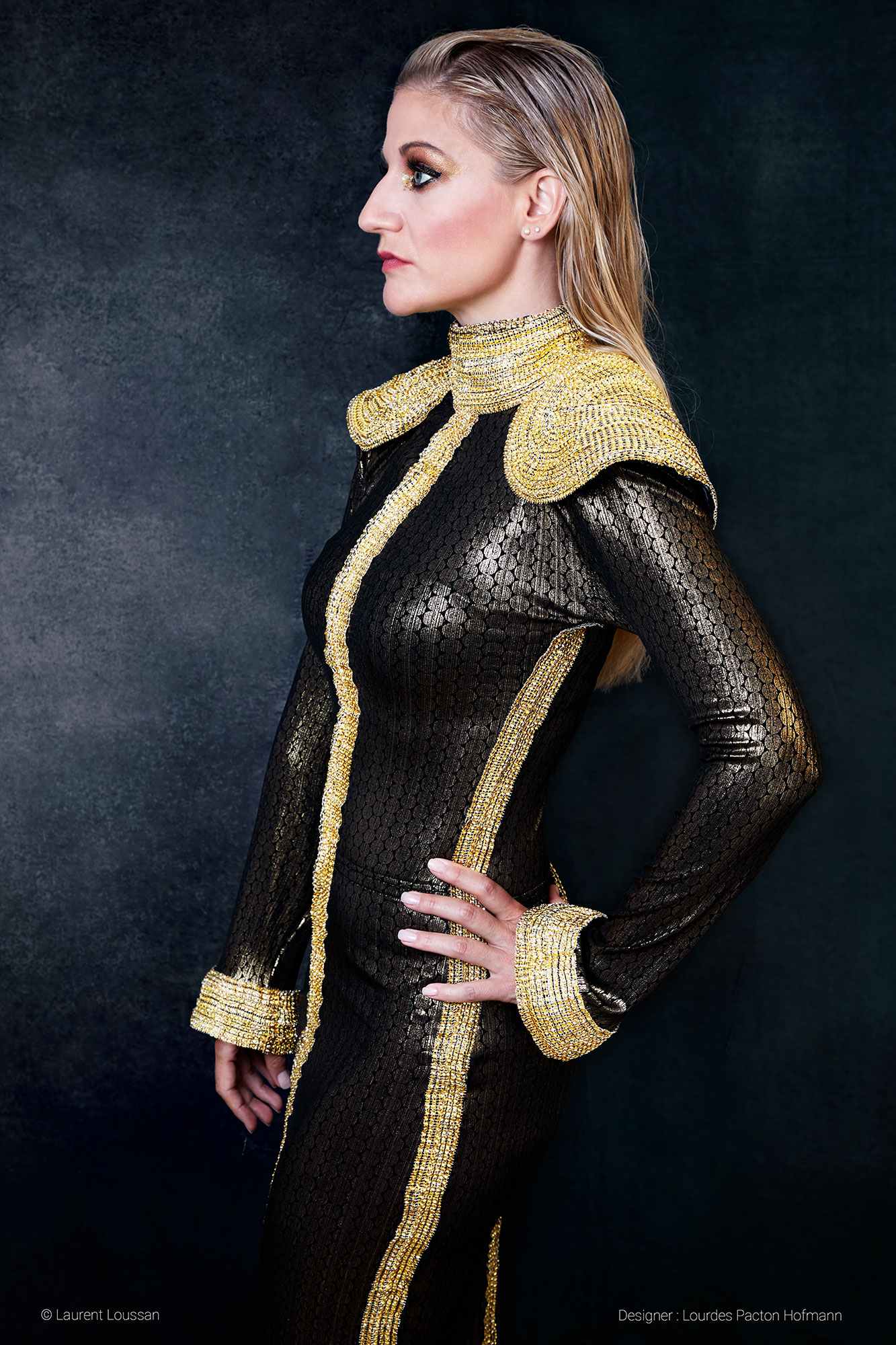 high fashion dress Lourdes Pacton Hofmann Photo © Laurent Loussan