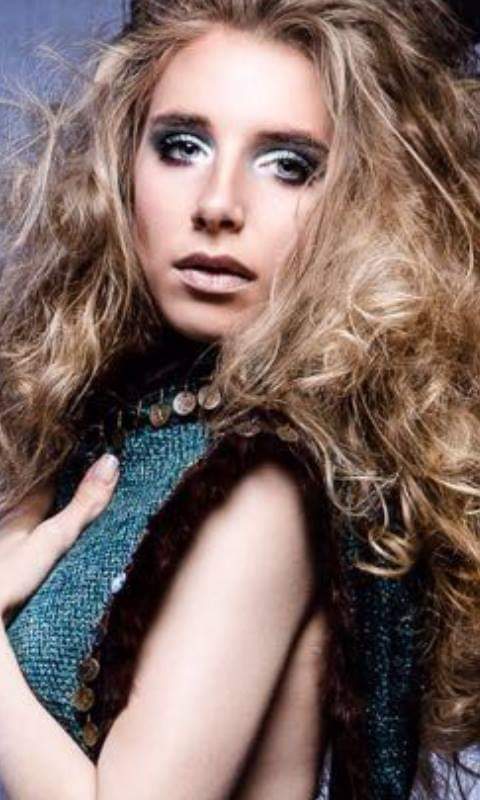 Aurel Make up beauty Lourdes Pacton Hofmann Photo © Laurent Loussan