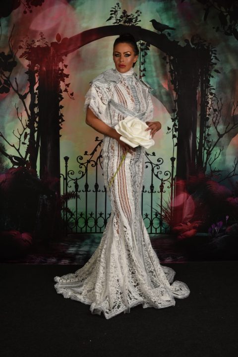 collection DKL white long dress@lourdespactonhofmann